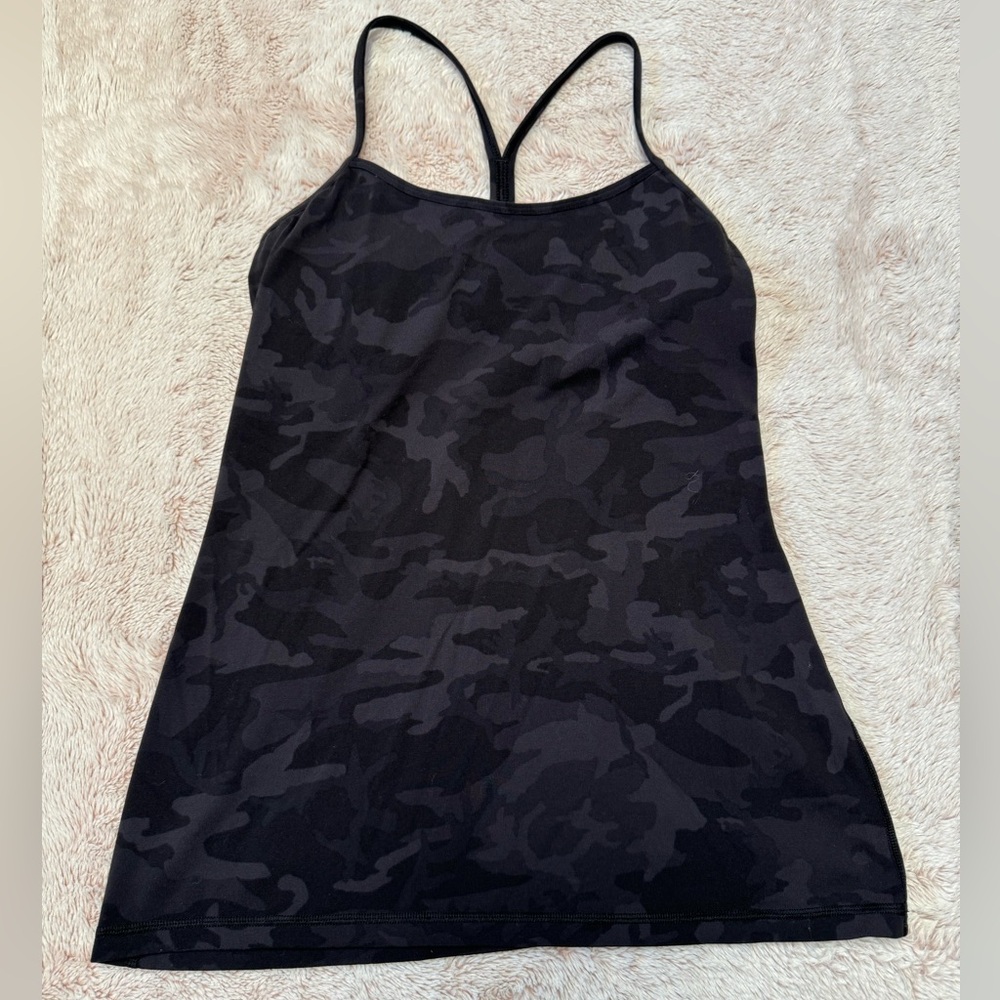 COPY - Lululemon tank